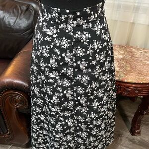 Elegant Black and White Floral Midi Skirt